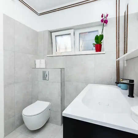 Apartment Pavone - Private Parking