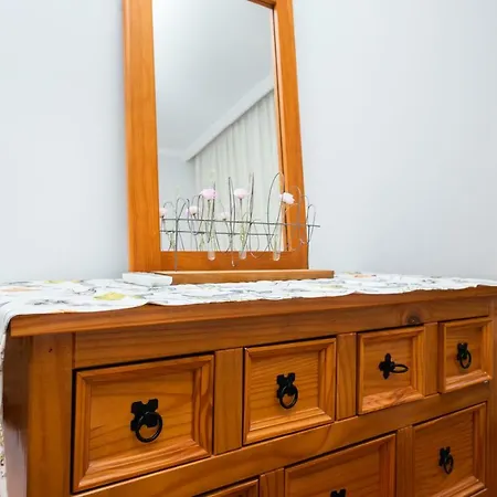 Pavone - Private Parking *